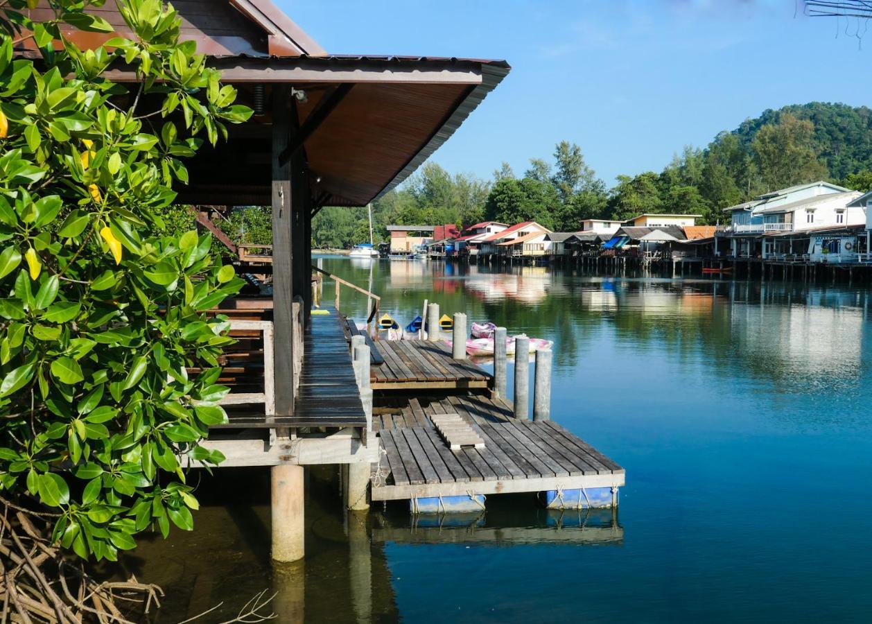 Hotel Baan Rim Nam Koh Chang Exterior foto